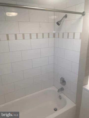 314 E CHERRY ST, Elizabethtown, PA 17022