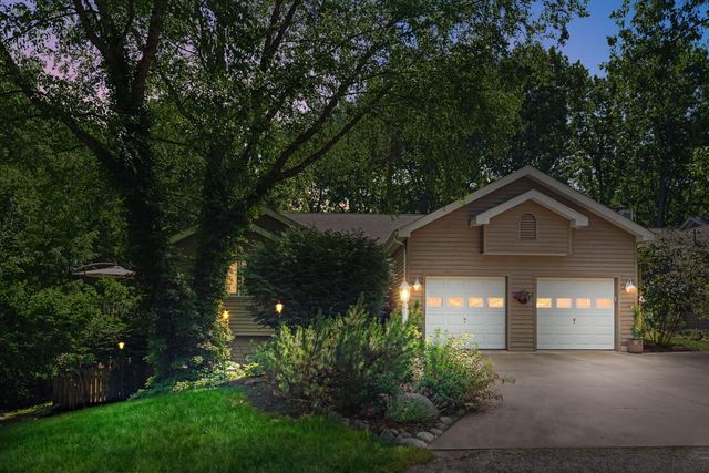 30 Bristol Drive, Michigan City, IN 46360