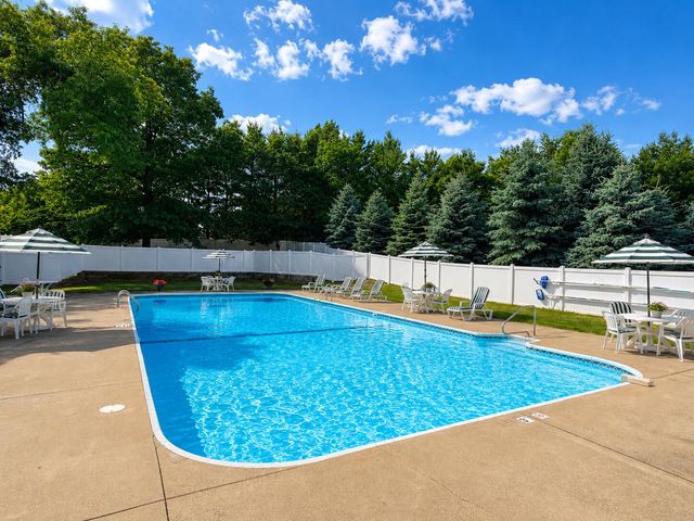 30 Bristol Drive, Michigan City, IN 46360