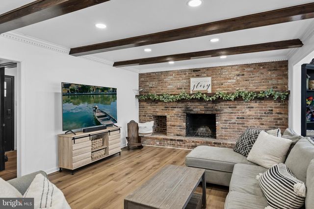 1 HARPER FERRY CT, Medford, NJ 08055