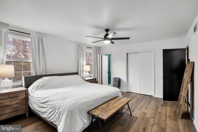 1 HARPER FERRY CT, Medford, NJ 08055