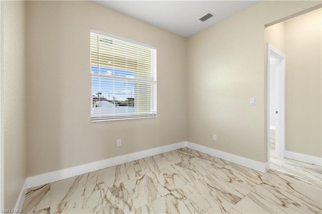 2919 23rd ST SW, Lehigh Acres, FL 33976