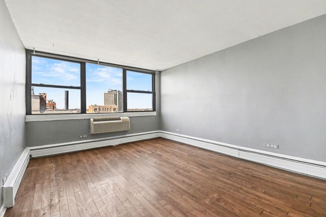 5740 N sheridan Road 8D, Chicago, IL 60660