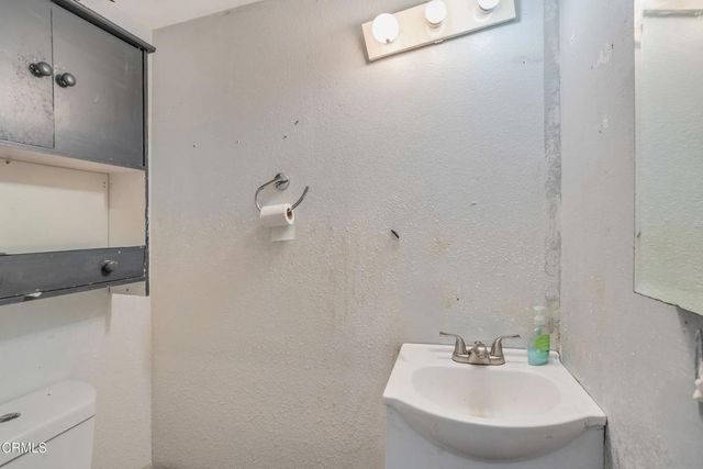 2941 W Hemlock Street 22, Oxnard, CA 93035