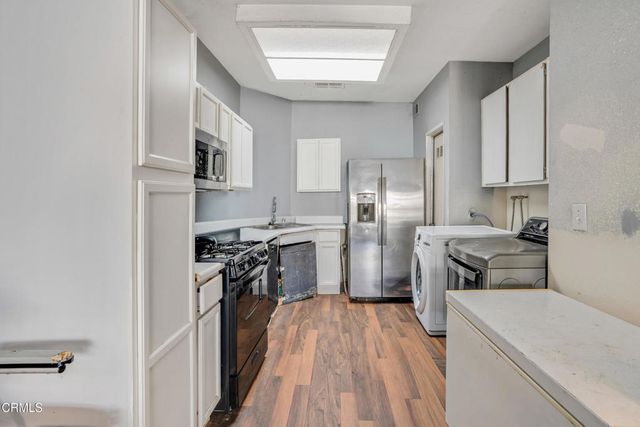 2941 W Hemlock Street 22, Oxnard, CA 93035