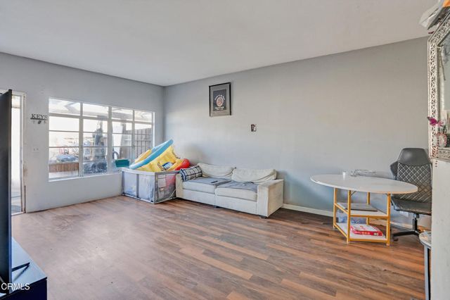 2941 W Hemlock Street 22, Oxnard, CA 93035