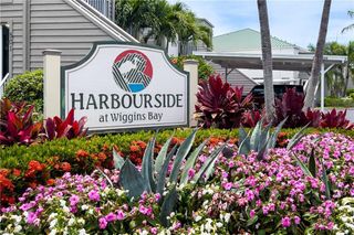 511 Club Side DR 1-511, Naples, FL 34110