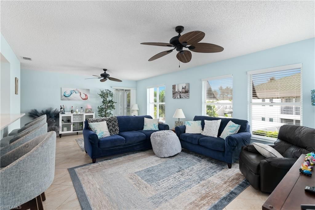 511 Clubside DR 1-511, NAPLES, FL 34110 — photo 2