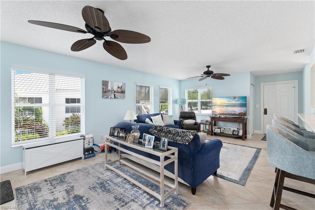 511 Clubside DR 1-511, NAPLES, FL 34110 — photo 3