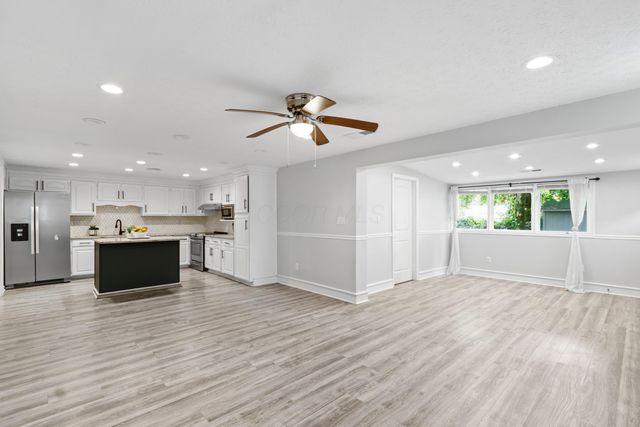 3753 Big Walnut Drive, Groveport, OH 43125