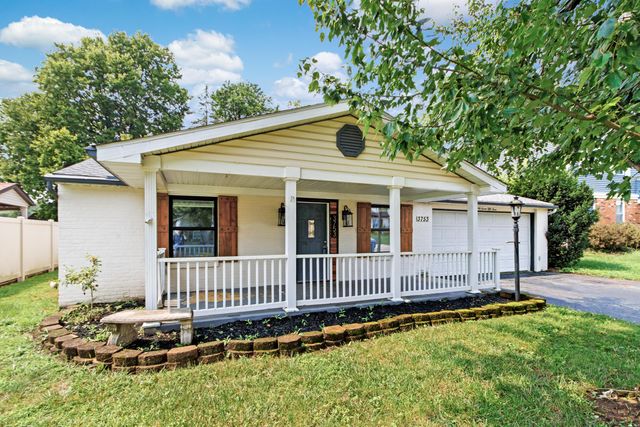 3753 Big Walnut Drive, Groveport, OH 43125