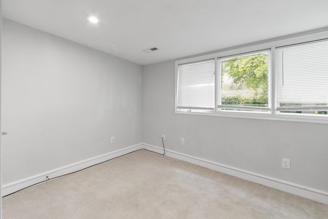 3753 Big Walnut Drive, Groveport, OH 43125