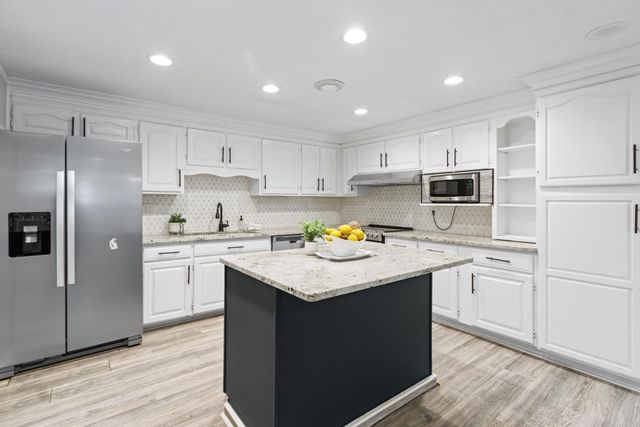 3753 Big Walnut Drive, Groveport, OH 43125