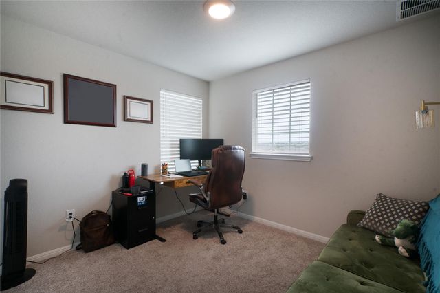 1228 Vogel DR, Georgetown, TX 78626