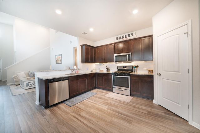 1228 Vogel DR, Georgetown, TX 78626