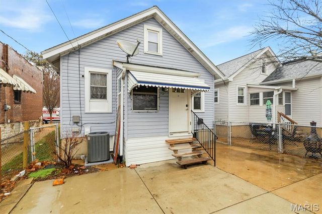 4126 Bates Street, St Louis, MO 63116