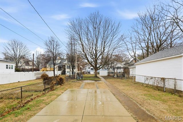 4126 Bates Street, St Louis, MO 63116