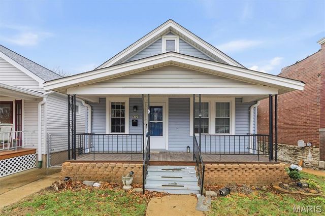 4126 Bates Street, St Louis, MO 63116