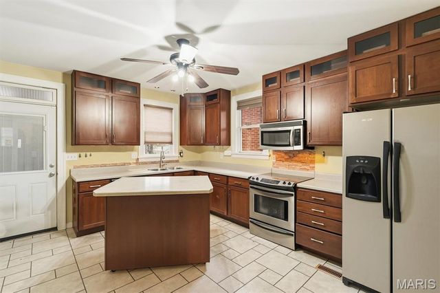 4126 Bates Street, St Louis, MO 63116