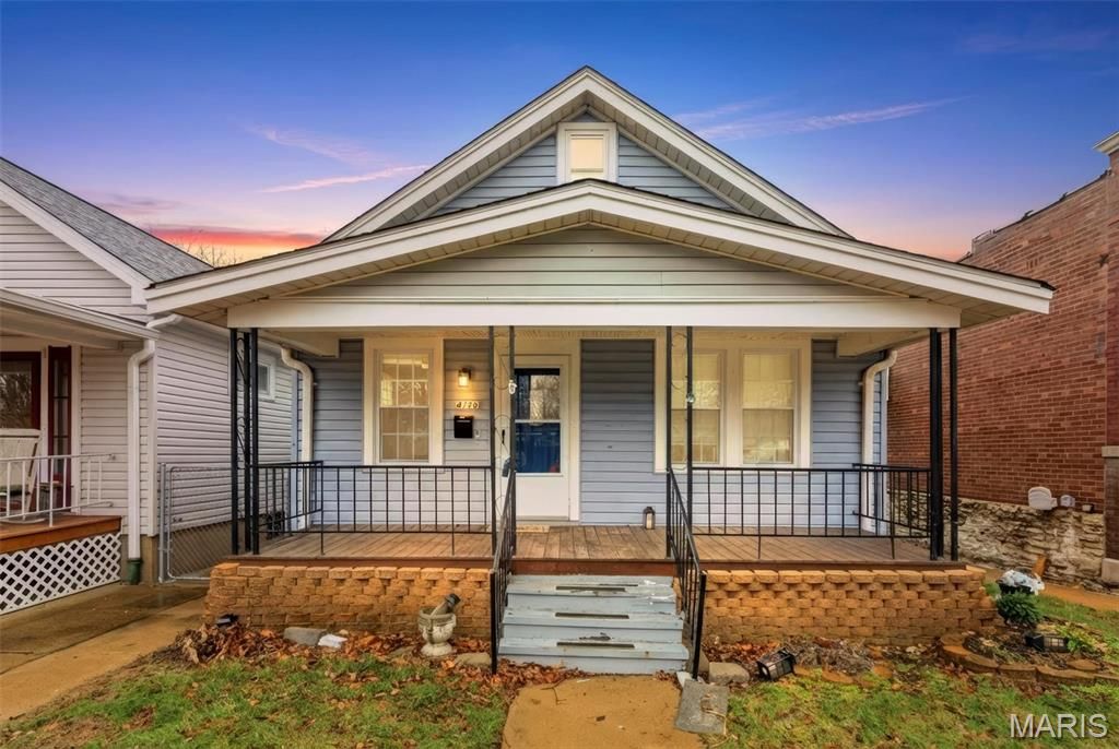 4126 Bates Street, St Louis, MO 63116