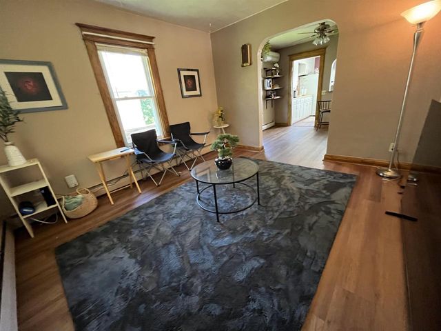826 W SUMMER STREET, Appleton, WI 54914