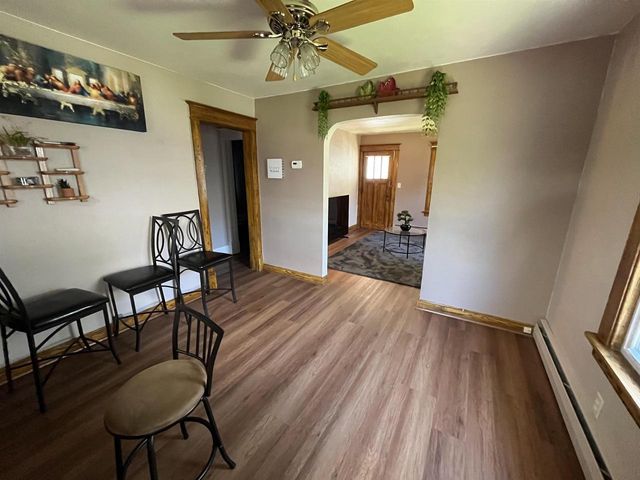 826 W SUMMER STREET, Appleton, WI 54914