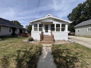 826 W SUMMER STREET, Appleton, WI 54914