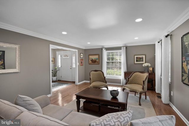 8 MEADOWWOOD COURT, Medford, NJ 08055