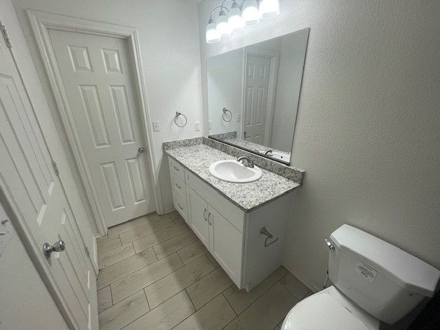 1816 Hidden Valley Road, Granbury, TX 76049