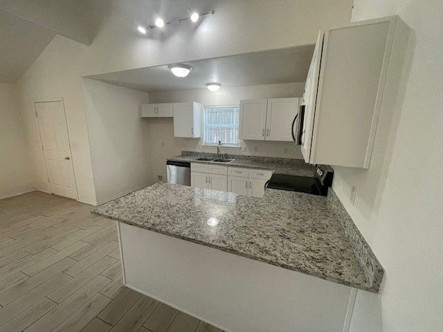 1816 Hidden Valley Road, Granbury, TX 76049