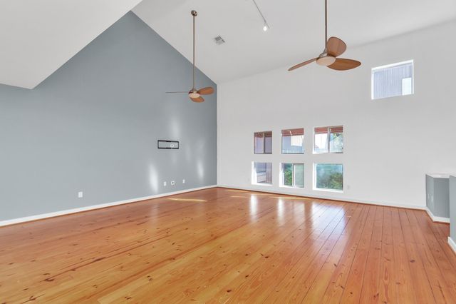 2605 Calumet Street 38, Houston, TX 77004