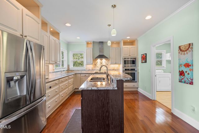 2000 Muirfield Village Way, Raleigh, NC 27604