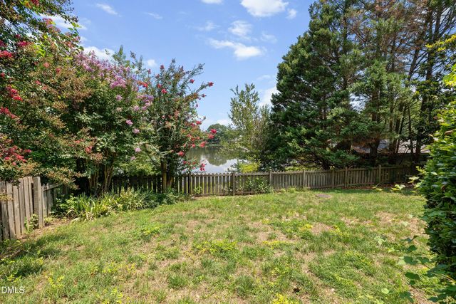 2000 Muirfield Village Way, Raleigh, NC 27604