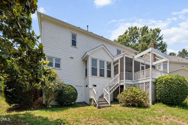 2000 Muirfield Village Way, Raleigh, NC 27604