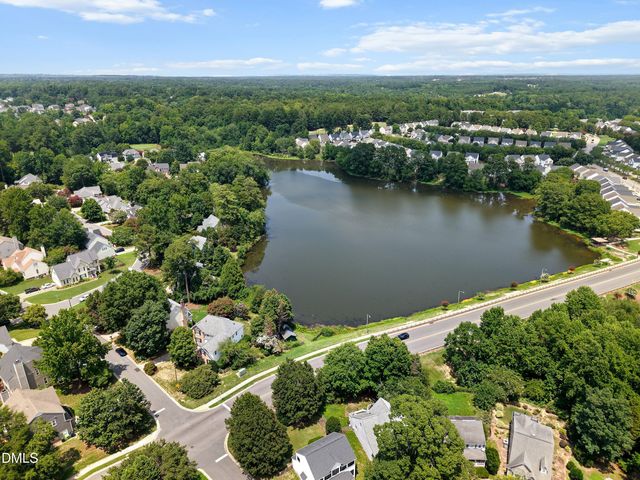 2000 Muirfield Village Way, Raleigh, NC 27604