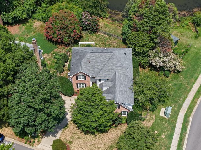 2000 Muirfield Village Way, Raleigh, NC 27604