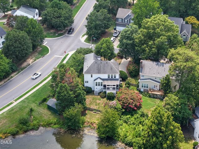 2000 Muirfield Village Way, Raleigh, NC 27604