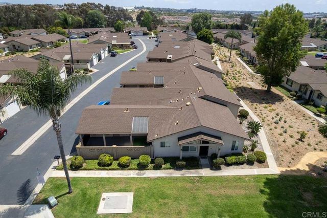 1025 Plover Way, Oceanside, CA 92057