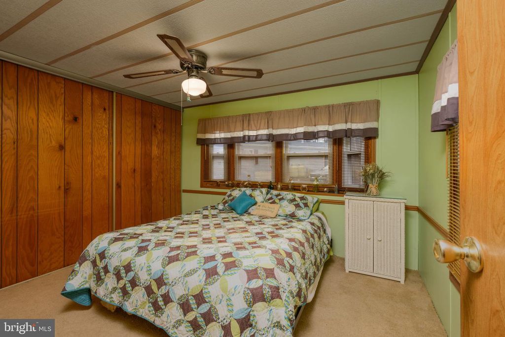 Image 10 of property listing at 35411 W RIVER DR, Millsboro, DE 19966