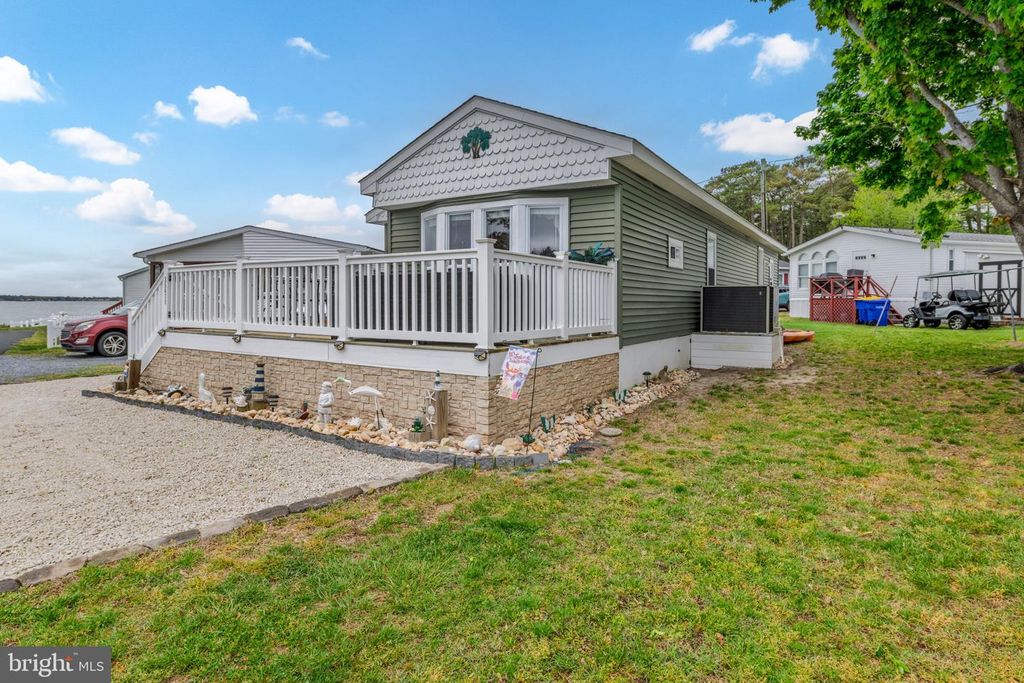 Image 2 of property listing at 35411 W RIVER DR, Millsboro, DE 19966