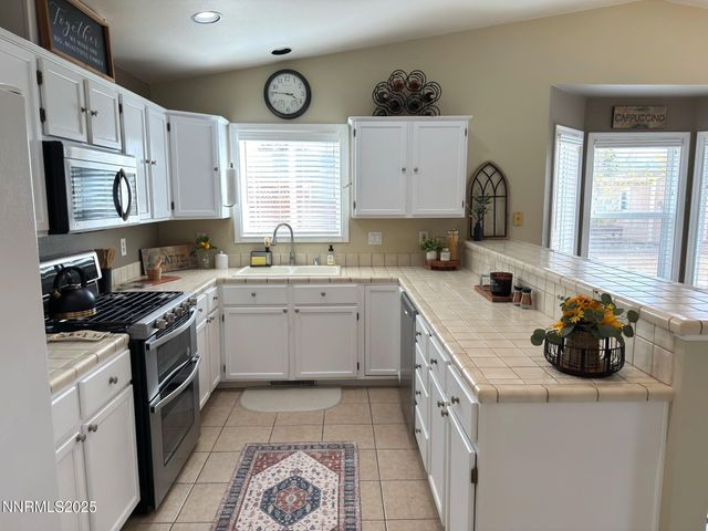 750 Lyell Way, Gardnerville, NV 89460