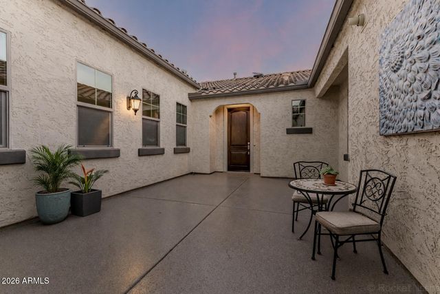 15619 W MINNEZONA Avenue, Goodyear, AZ 85395