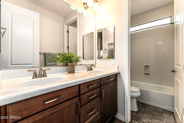 15619 W MINNEZONA Avenue, Goodyear, AZ 85395