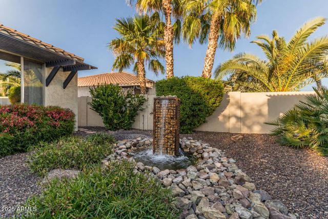 15619 W MINNEZONA Avenue, Goodyear, AZ 85395