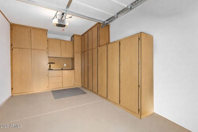 15619 W MINNEZONA Avenue, Goodyear, AZ 85395