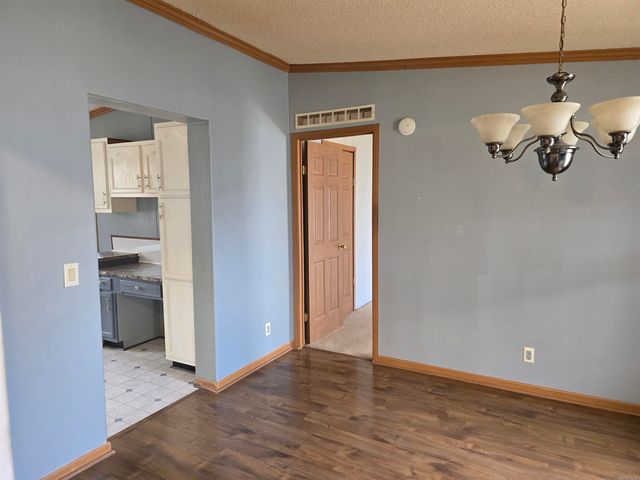 1047 S Hickory Street, Bald Knob, AR 72010