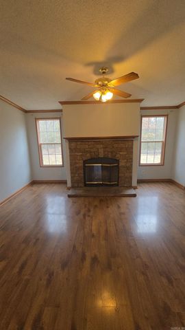 1047 S Hickory Street, Bald Knob, AR 72010