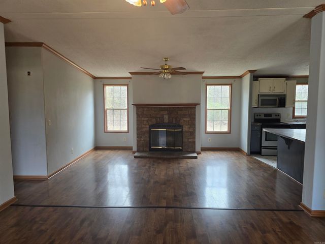 1047 S Hickory Street, Bald Knob, AR 72010