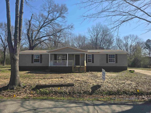 1047 S Hickory Street, Bald Knob, AR 72010