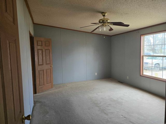 1047 S Hickory Street, Bald Knob, AR 72010